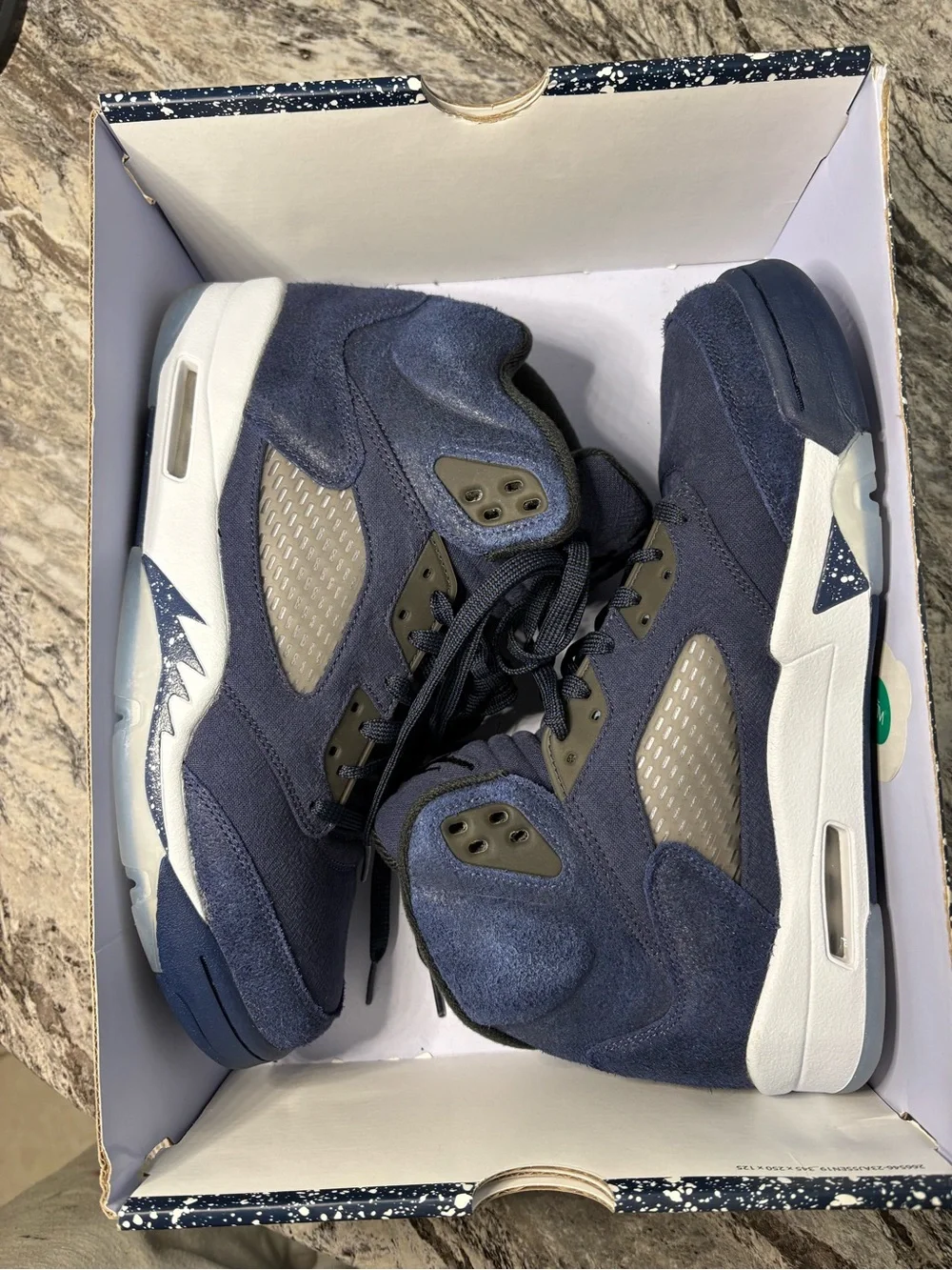 AIR JORDAN RETRO 5 NAVY BLUE SUEDE MENS SIZE 10